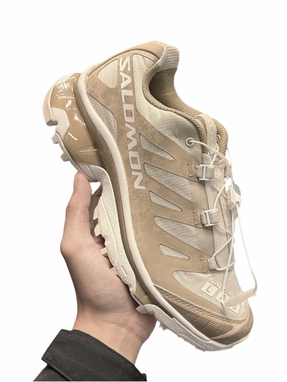 Salomon XT-6 sneakers Tan Size 9.5